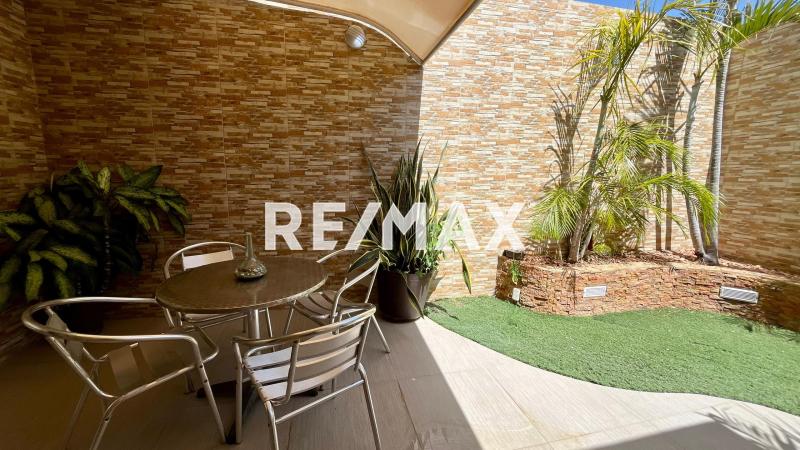 Town House en Alquiler Conjunto Privado