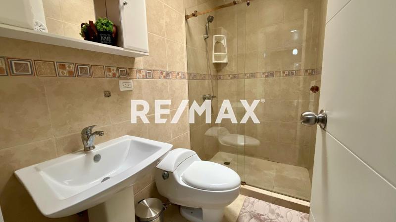 Town House en Alquiler Conjunto Privado