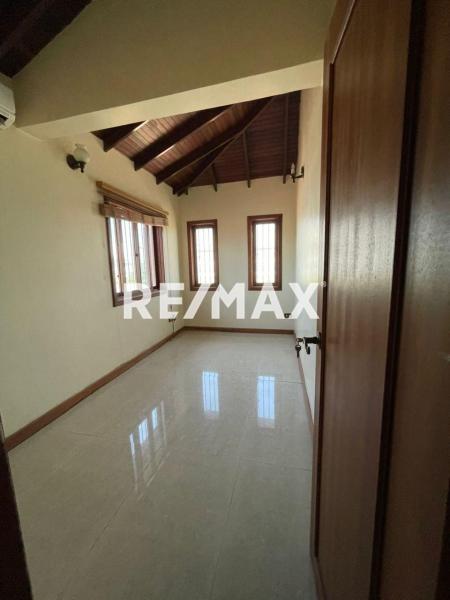 casda en venta, urbanizacion las virtudes