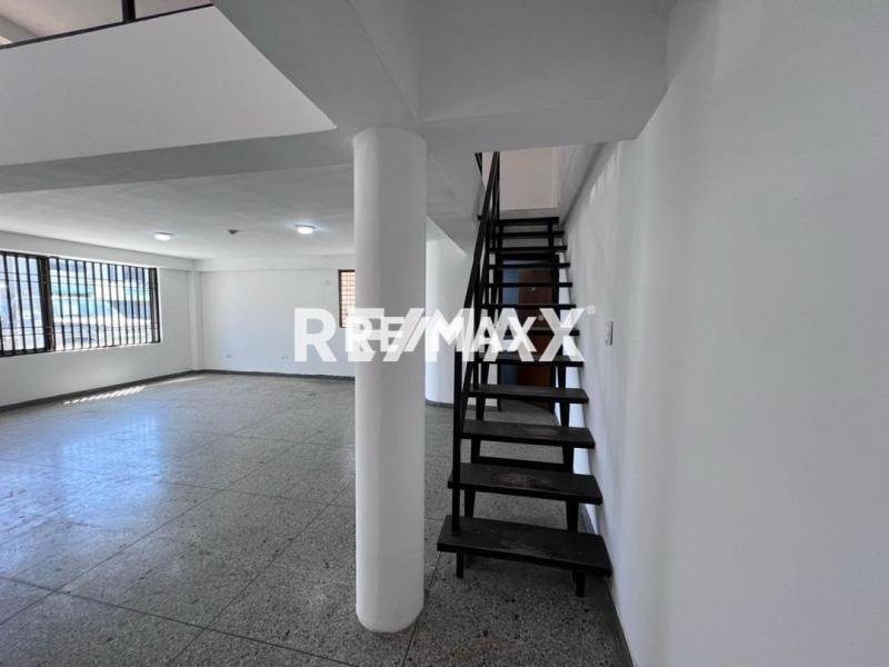 Local En Alquiler Av Jacinto Lara