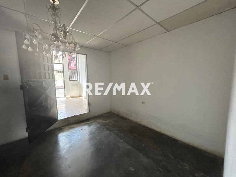 En Alquiler Casa o TownHouse Calle Libertad, Centro, Punto Fijo, Carirubana, Falcón, 4102, VEN