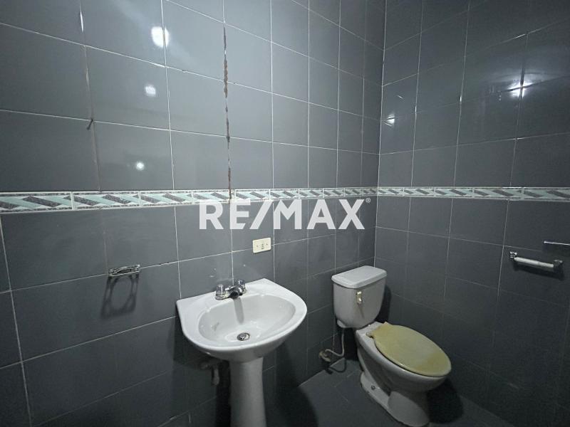 En Alquiler Casa o TownHouse Calle Libertad, Centro, Punto Fijo, Carirubana, Falcón, 4102, VEN