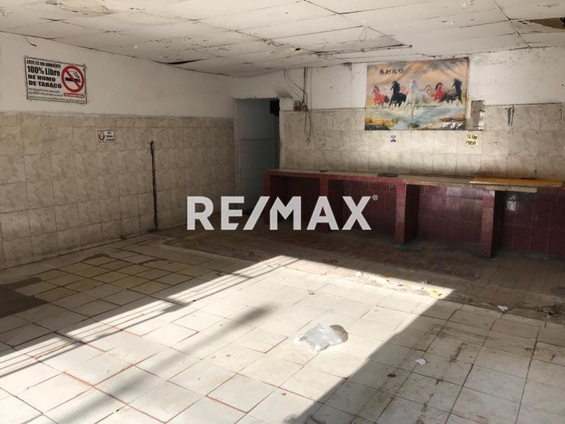 En Venta Local Comercial Calle Colombia, Centro, Punto Fijo, Carirubana, Falcón, 4102, VEN