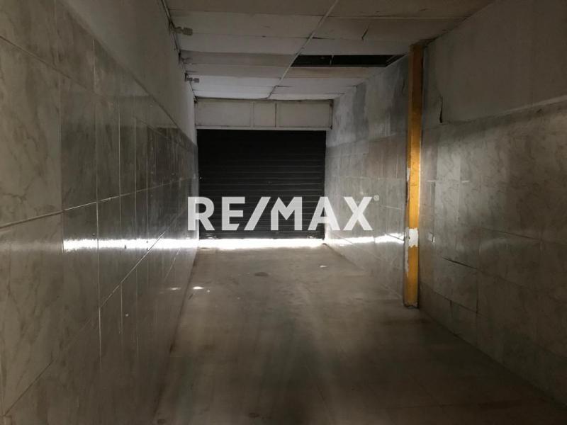 En Venta Local Comercial Calle Colombia, Centro, Punto Fijo, Carirubana, Falcón, 4102, VEN