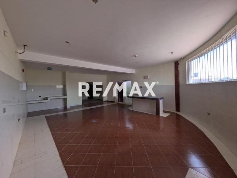En Venta Local Comercial Judibana, Los Taques, Falcón, 4148, VEN