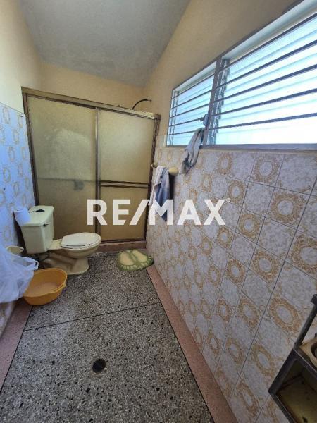 En Venta Casa o TownHouse Santa Irene