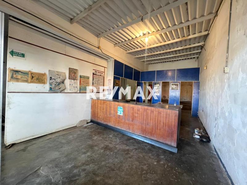 En Alquiler Local Comercial Calle Libertad, Centro, Punto Fijo, Carirubana, Falcón, 4102, VEN