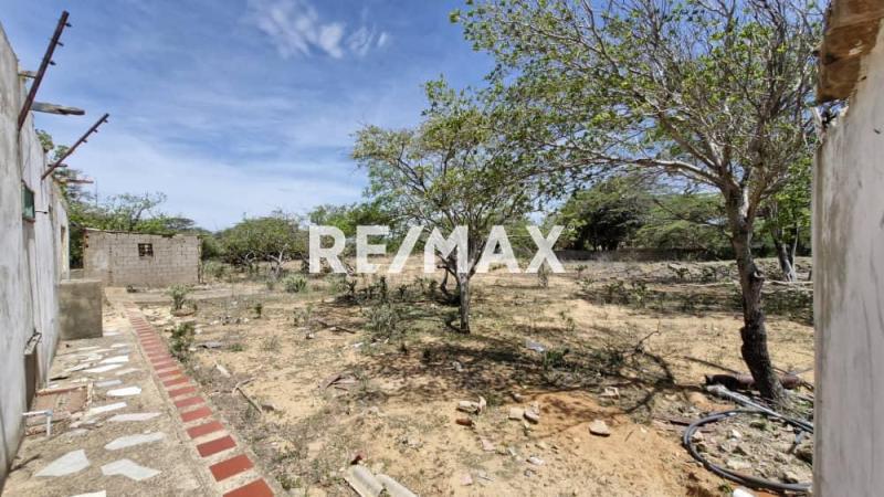 En Venta Terreno y Parcela Moruy , municipio Falcón ,