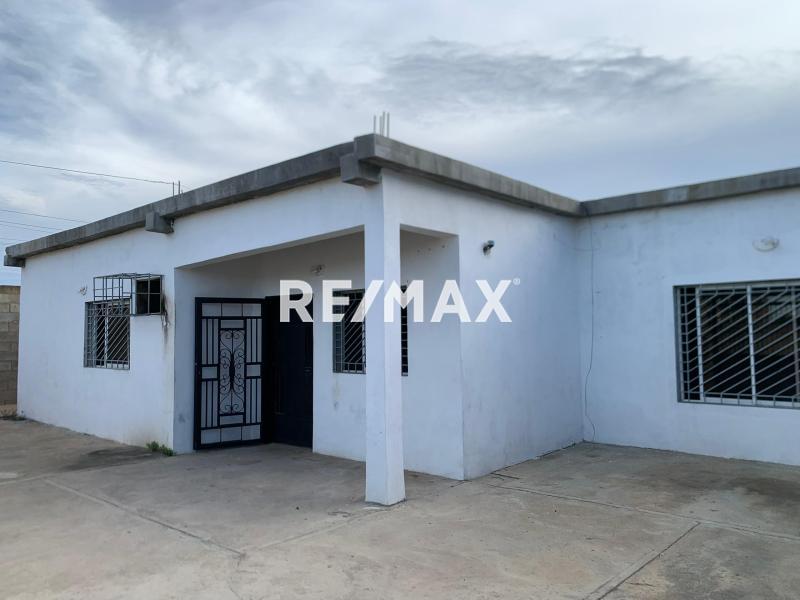 En Venta Casa o TownHouse Sector Bella vista Punto Fijo, Carirubana, Falcón, 4102, VEN