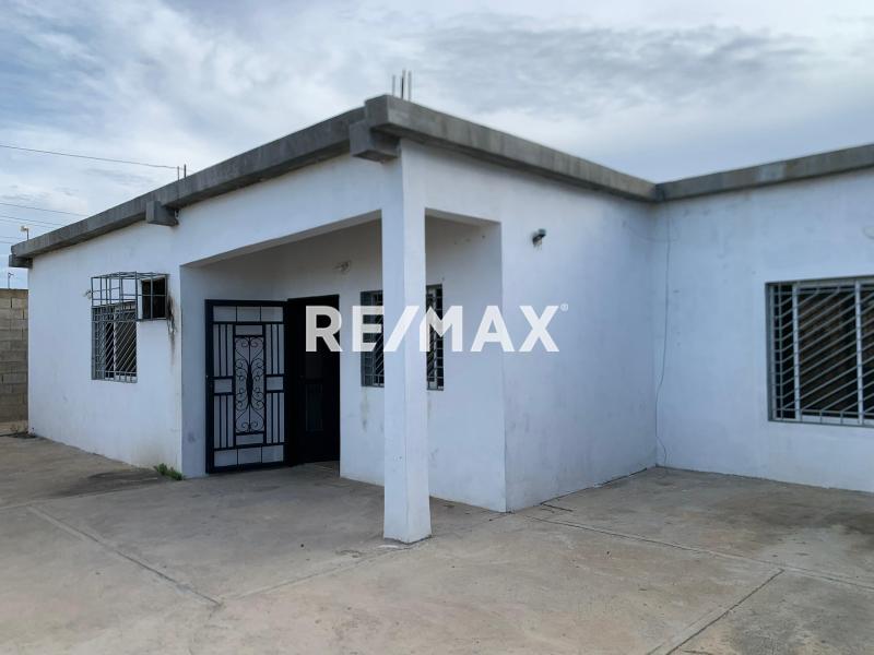 En Venta Casa o TownHouse Sector Bella vista Punto Fijo, Carirubana, Falcón, 4102, VEN
