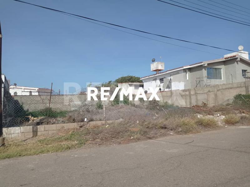 En Venta Terreno y Parcela Urb. Casacoima, Punto Fijo Estado Falcon