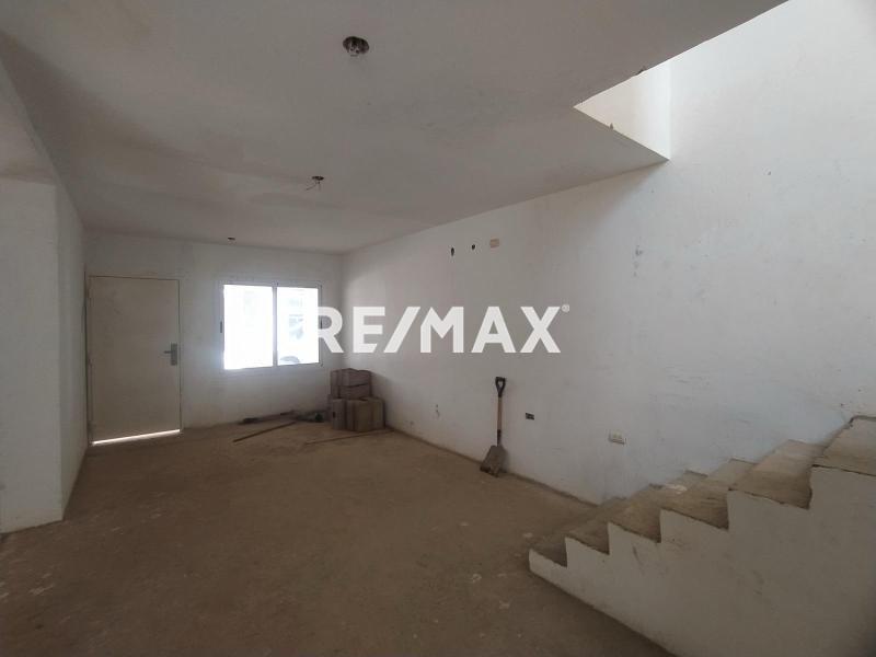 En Venta Casa o TownHouse Puerta Maraven, Cardón, Falcón, 4167, VEN