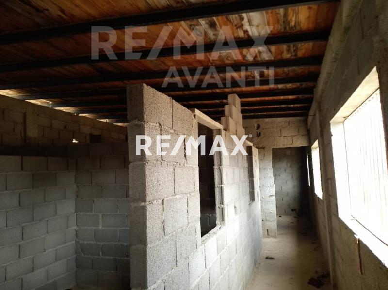 En Venta Edificio Cardón, Falcón, 4167, VEN