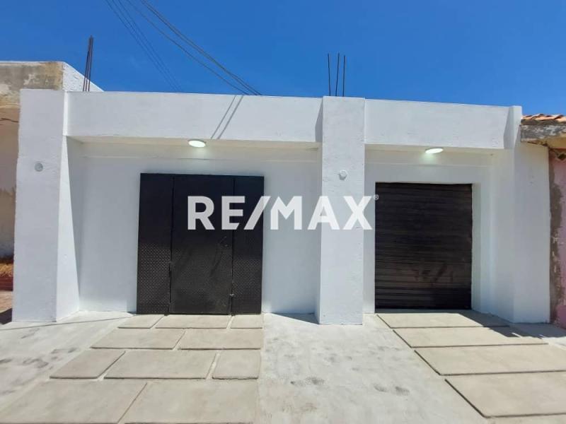 En Venta Local Comercial Urbanización Zarabon.