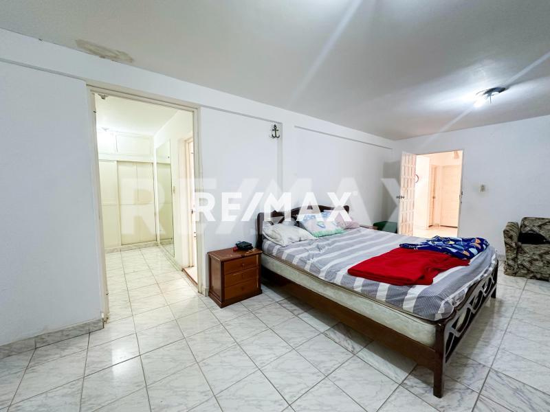 En Alquiler Casa o TownHouse PUERTA MARAVEN CALLE CURIMAGUA