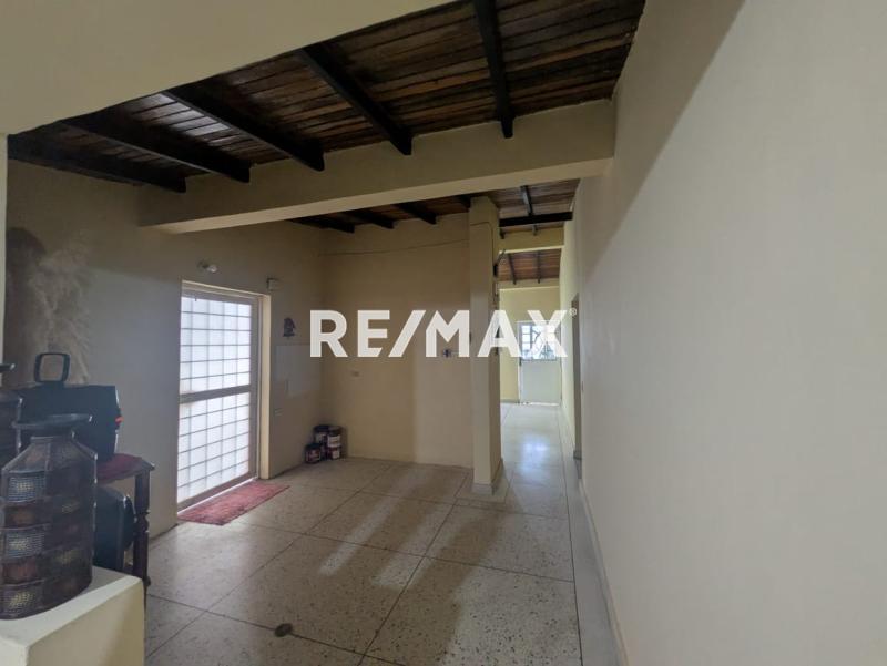 En Alquiler Casa o TownHouse urbanización pedro Manuel Arcaya I