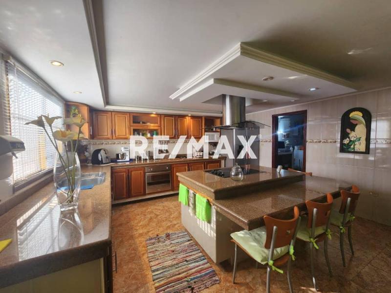 En Alquiler Casa o TownHouse urbanización pedro Manuel Arcaya I