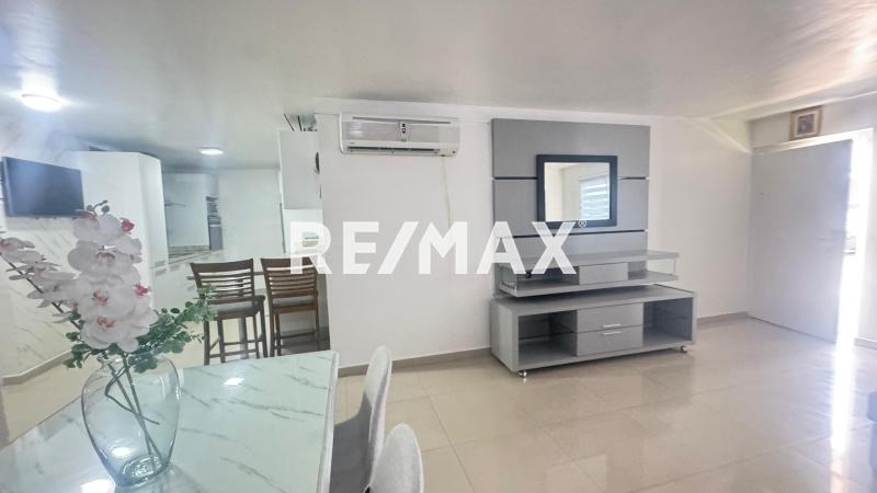 En Alquiler Casa o TownHouse Puerta Maraven