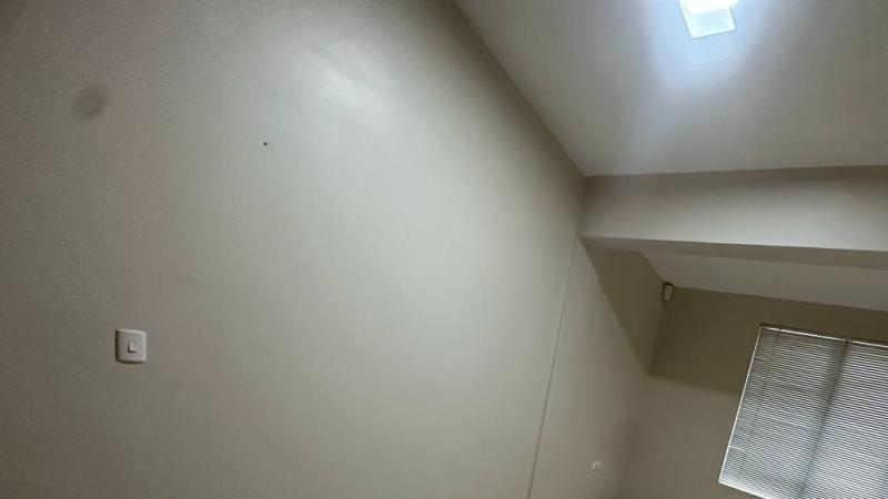 En Venta Local Comercial Avenida Ollarvides, Puerta Maraven, Cardón, Falcón, 4167, VEN