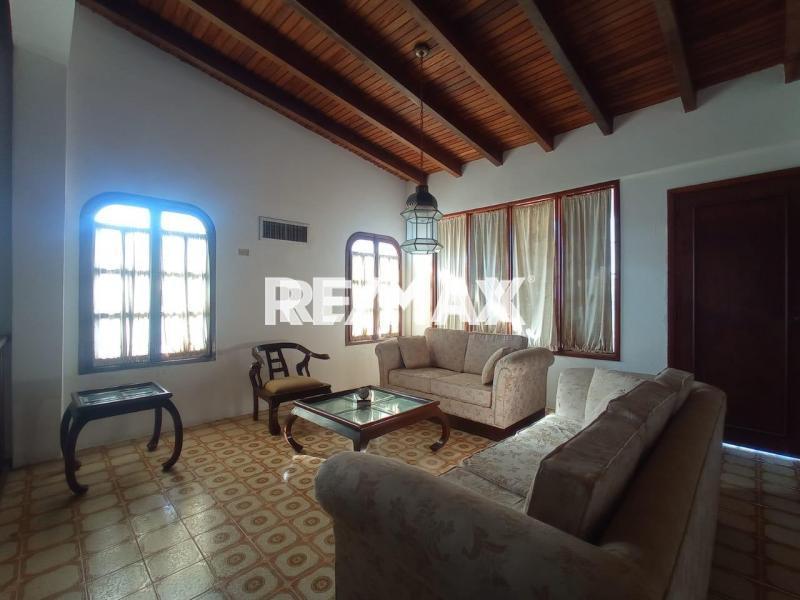 En Venta Casa o TownHouse Urbanización Judibana, Falcón, Venezuela.