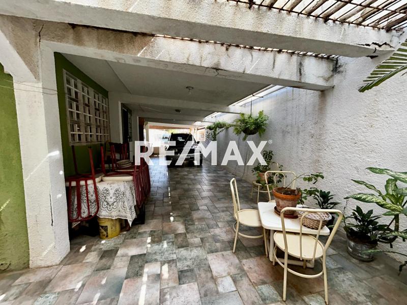 En Venta Casa o TownHouse Urbanización Judibana, Falcón, Venezuela.