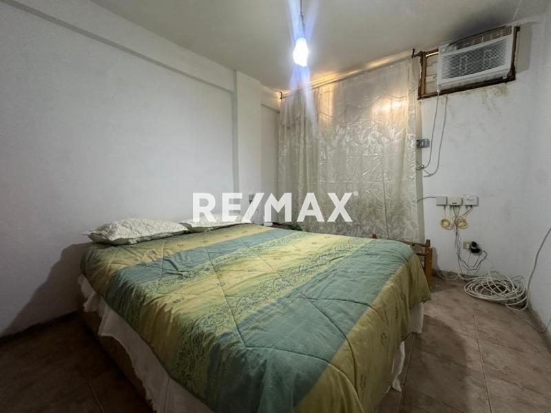 En Venta Apartamento Avenida Girardot, Centro, Punto Fijo, Falcón, 4102, VEN