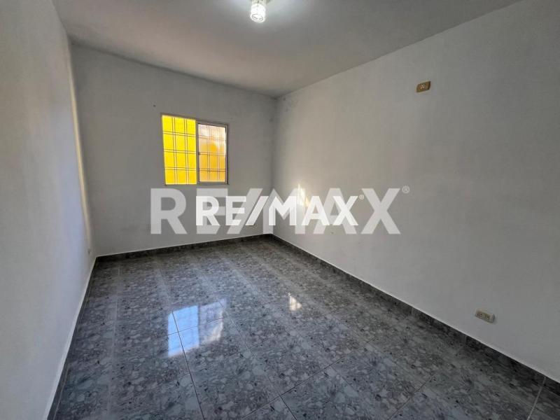 En Alquiler Local Industrial y Galpón Guaranao, Punto Fijo, Falcón, 4167, VEN