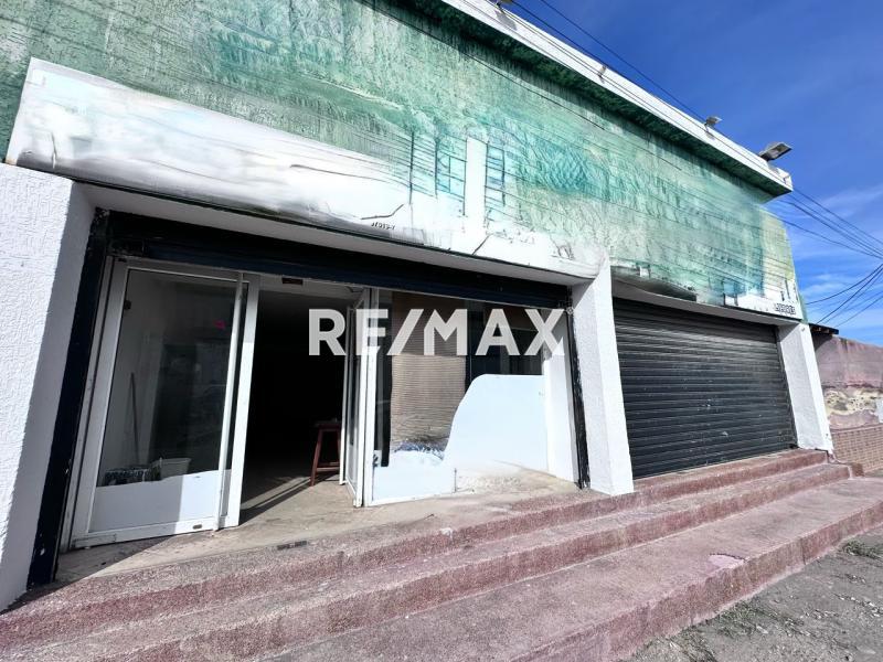 En Alquiler Local Comercial Avenida Ollarvides, Puerta Maraven, Cardón, Falcón, 4154, VEN