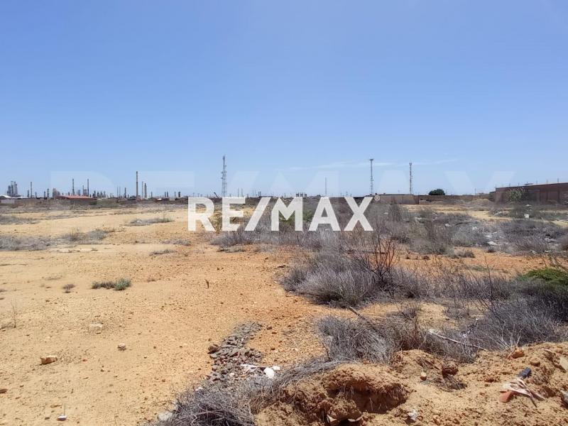 En Venta Terreno y Parcela Puerta Maraven, Cardón, Falcón, 4154, VEN