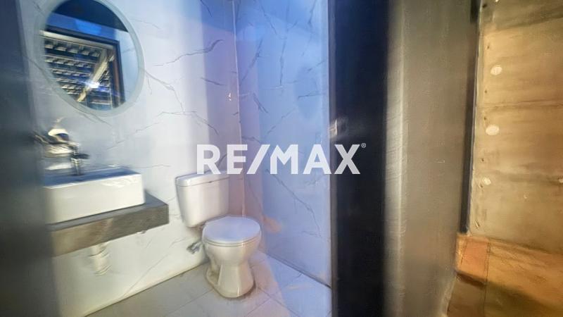 En Alquiler Local Comercial Avenida Ollarvides, Punta Cardón, Punto Fijo, Carirubana, Falcón, VEN