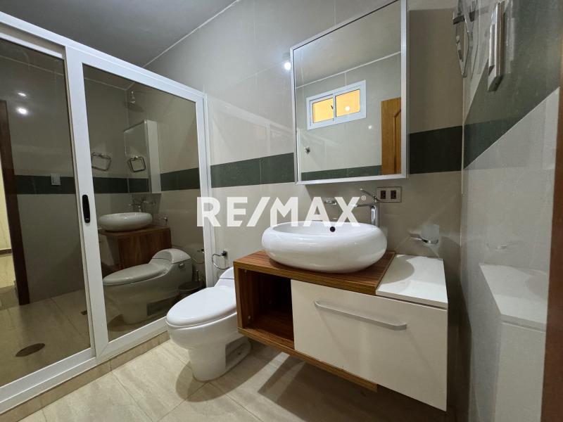 En Alquiler Casa o TownHouse Urb. Bahimar puerta Maraven