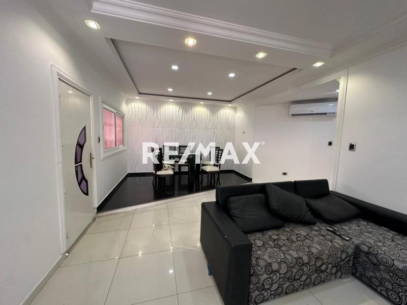 En Alquiler Casa o TownHouse Casacoima Punto Fijo, Falcón, 4102, VEN