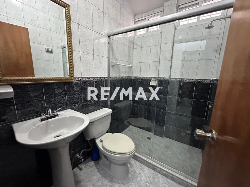 En Alquiler Casa o TownHouse Casacoima Punto Fijo, Falcón, 4102, VEN