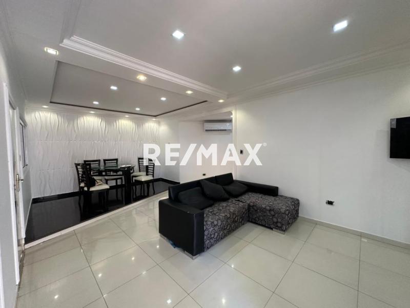 En Alquiler Casa o TownHouse Urbanización Casacoima, Punto Fijo, Carirubana, Falcón, 4102, VEN