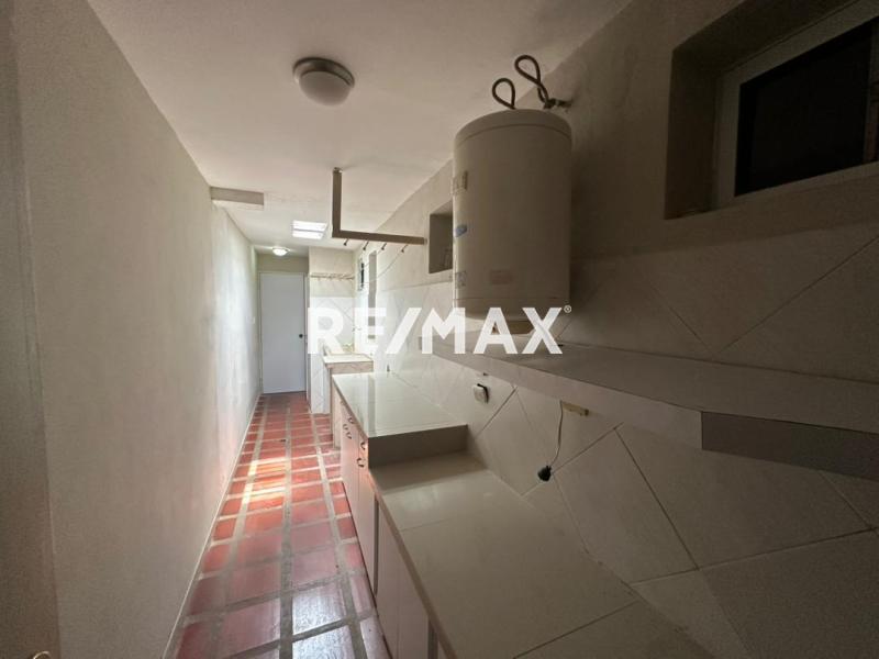 En Alquiler Casa o TownHouse Av. Principal de Bella Vista, Punto Fijo Estado Falcon