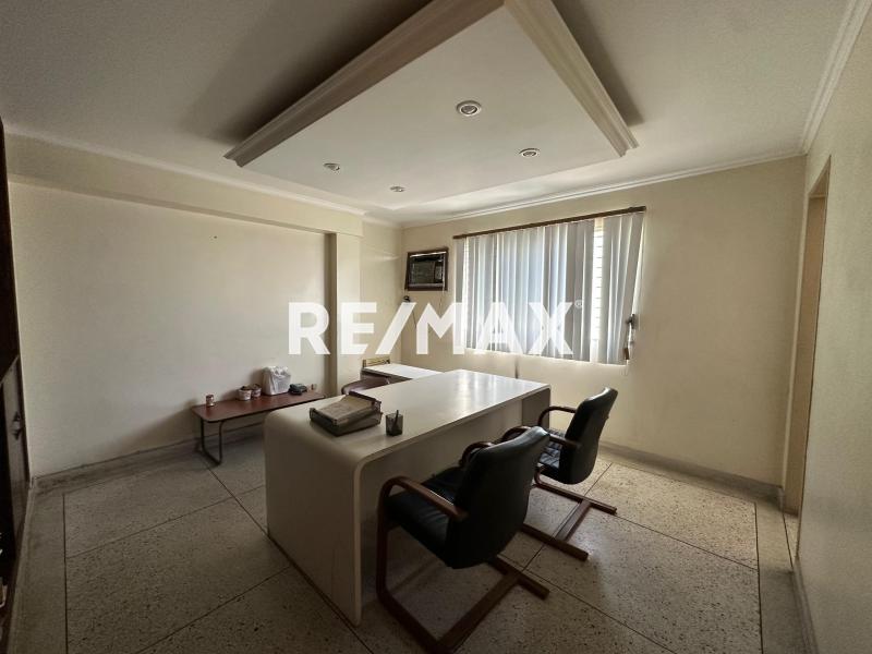 En Venta Local Comercial Calle Colombia, Centro, Punto Fijo, Falcón, 4102, VEN