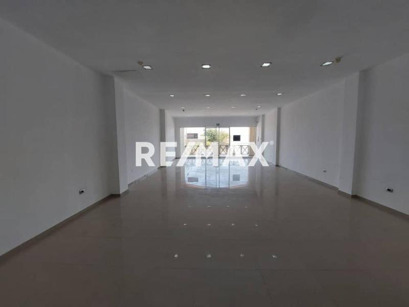 En Venta Local Comercial Puerta Maraven, Punto Fijo, Estado Falcón