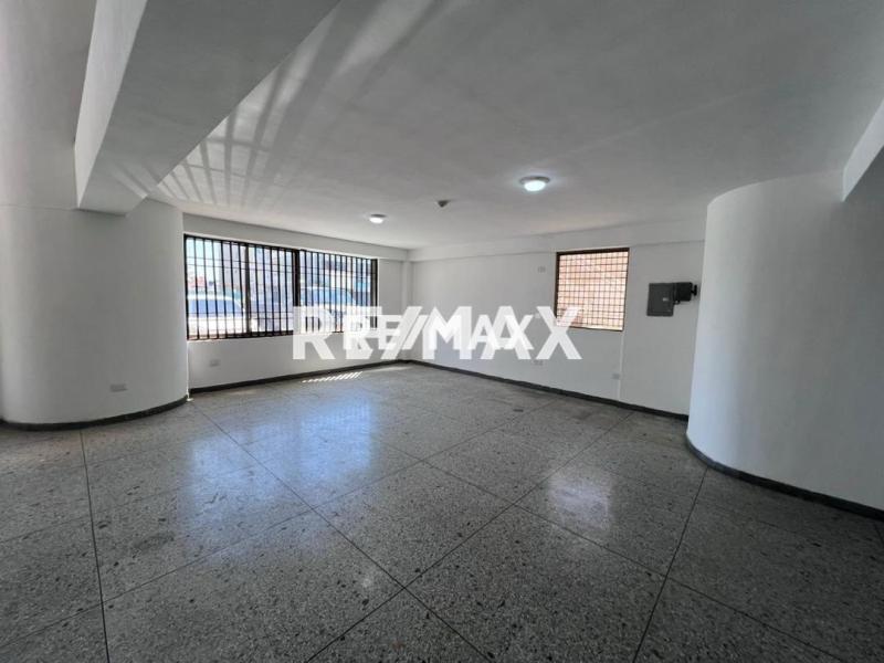 En Alquiler Local Comercial Caja de Agua, Punto Fijo, Falcón, 4102, VEN