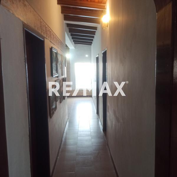 En Venta Casa o TownHouse Calle Guadalupe, urbanización manaure