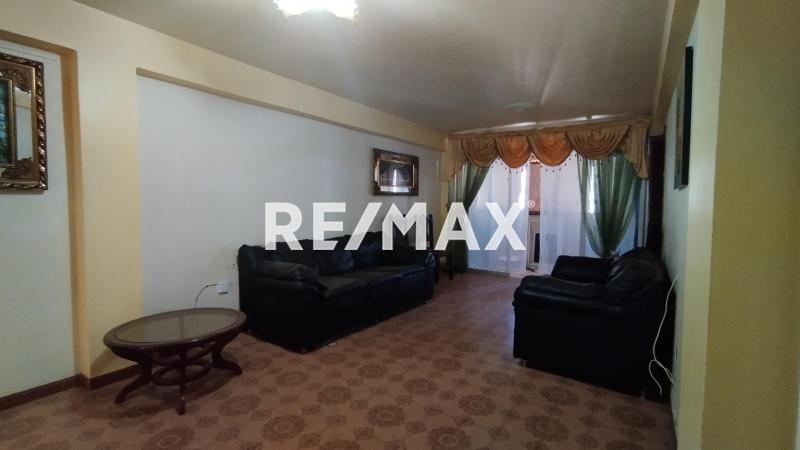 En Venta Apartamento Urb. Santa Irene, Punto Fijo, Estado Facón