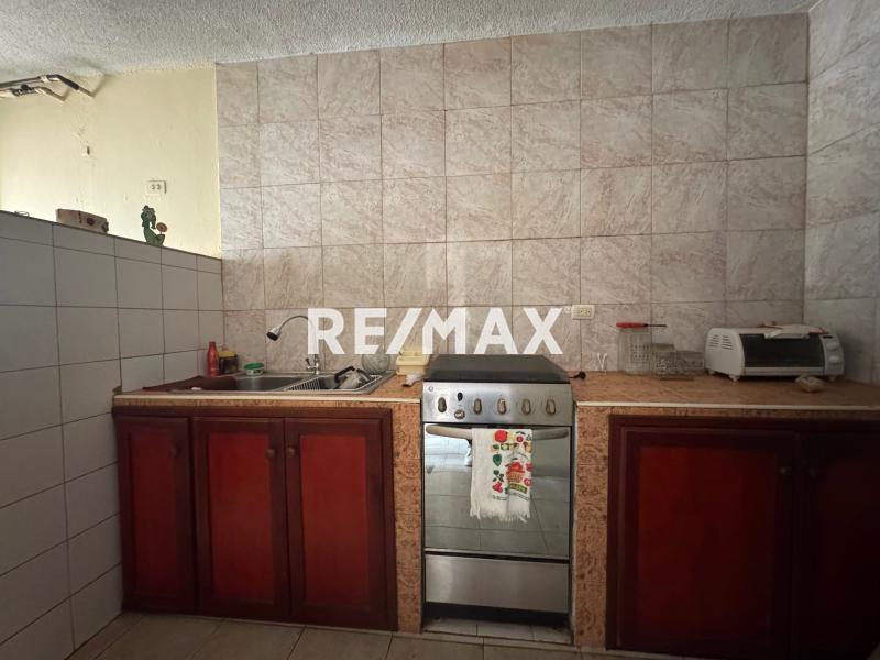 En Venta Apartamento Calle Garcés, Carirubana, Punto Fijo, Falcón, 4102, VEN