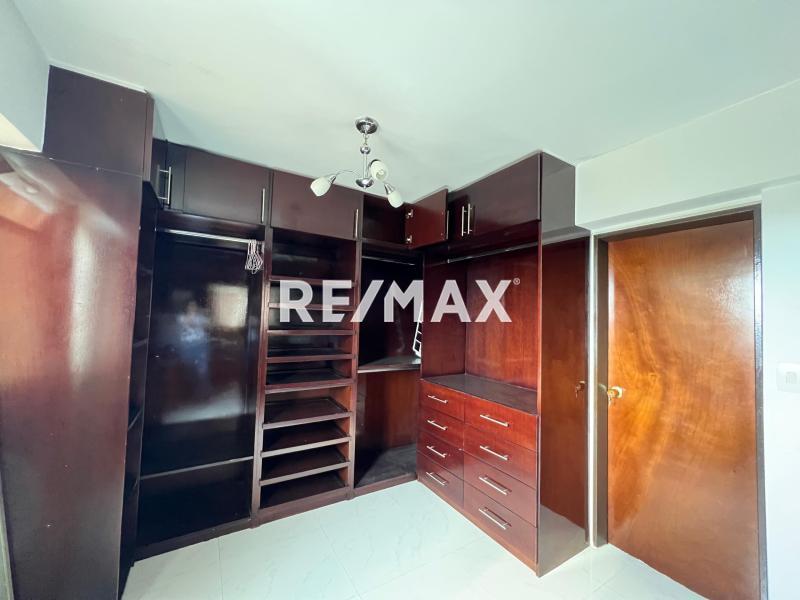 En Venta Apartamento Calle Garcés, Carirubana, Punto Fijo, Falcón, 4102, VEN