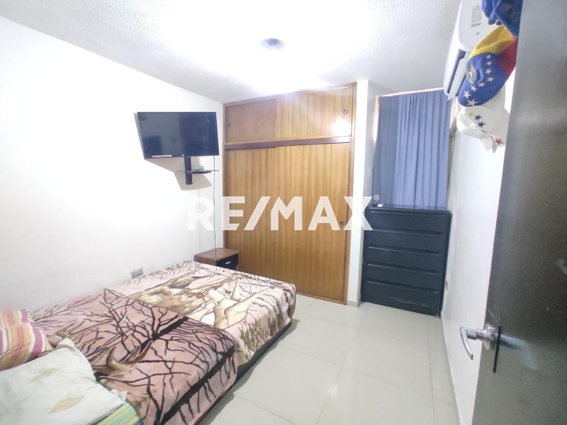 En Venta Apartamento Calle Garcés, Carirubana, Punto Fijo, Falcón, 4102, VEN