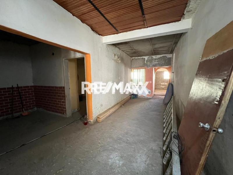 En Venta Casa o TownHouse AV 2 de Antiguo Aeropuerto