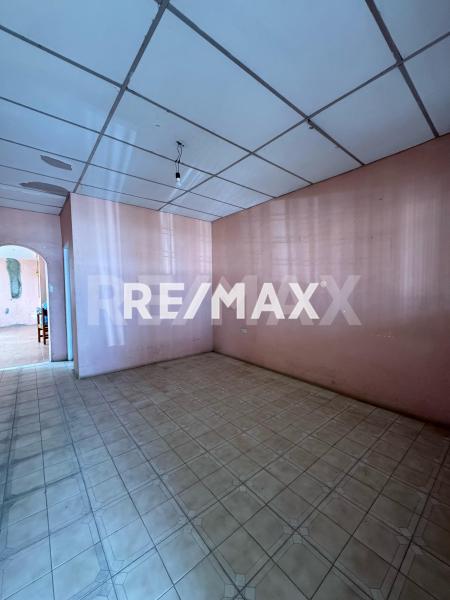 En Venta Casa o TownHouse AV 2 de Antiguo Aeropuerto