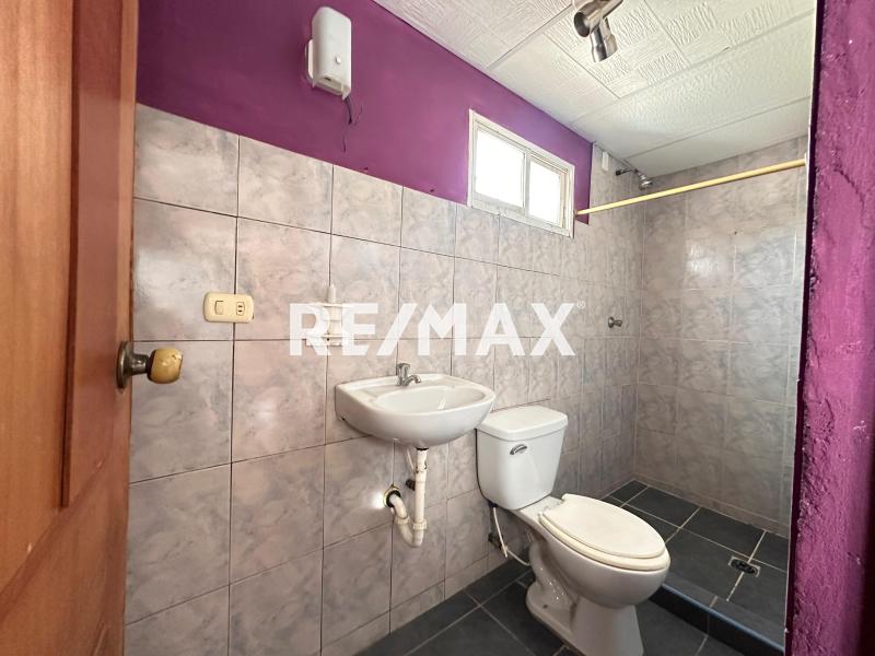 En Venta Casa o TownHouse AV 2 de Antiguo Aeropuerto