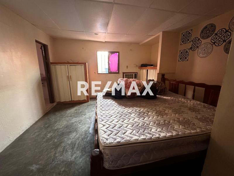 En Venta Casa o TownHouse AV 2 de Antiguo Aeropuerto