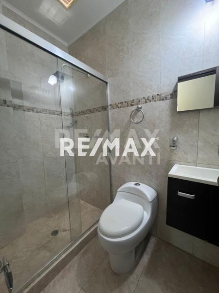 En Alquiler Casa o TownHouse Puerta Maraven, Punto Fijo, Estado Falcon, Carirubana VEN