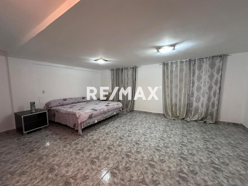 En Venta Casa o TownHouse Urb. Los Corales, Santa Irene, Punto Fijo, Estado Falcon