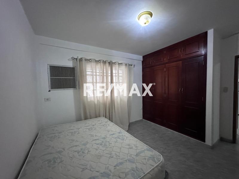 En Venta Casa o TownHouse Urb. Los Corales, Santa Irene, Punto Fijo, Estado Falcon